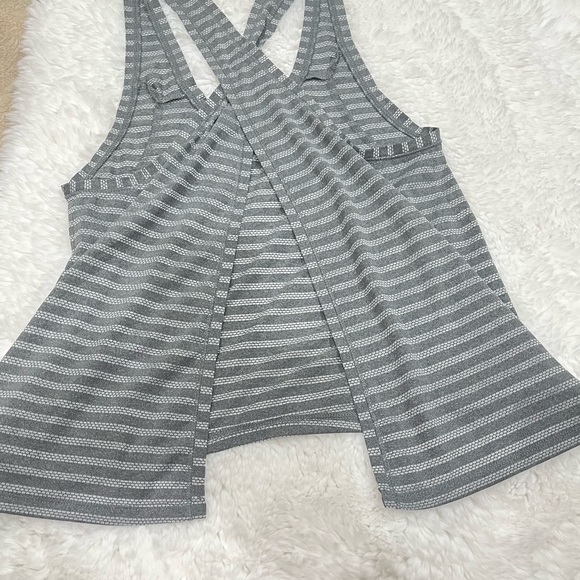 Zyia Active Nimbus Crisscross Open Back Striped Tank Top Size S Gray - Picture 5 of 8